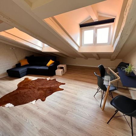Mansarda Mazzini Apartment ตรีเอสเต ภายนอก รูปภาพ