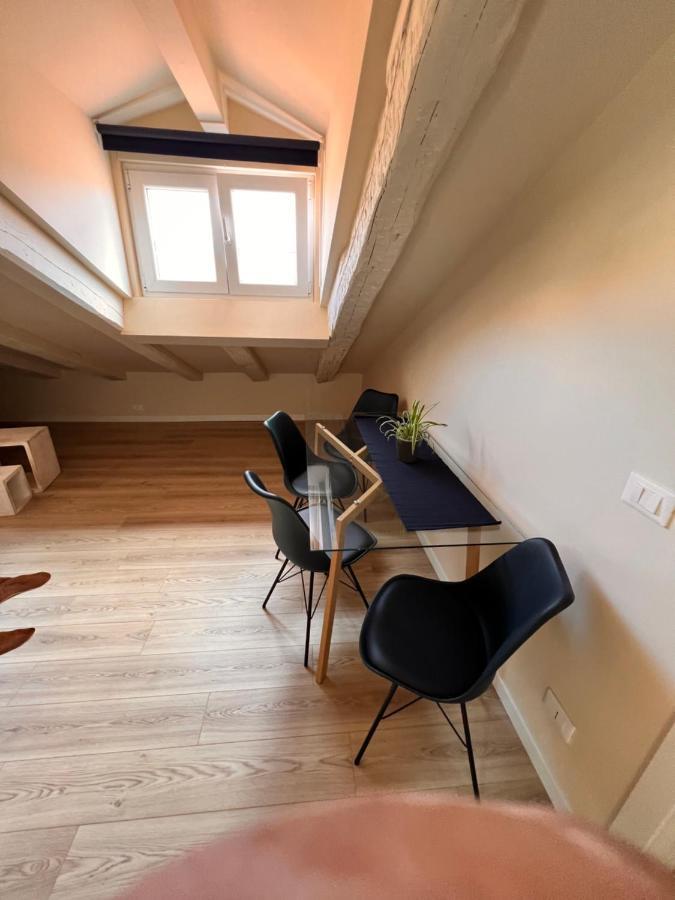 Mansarda Mazzini Apartment ตรีเอสเต ภายนอก รูปภาพ
